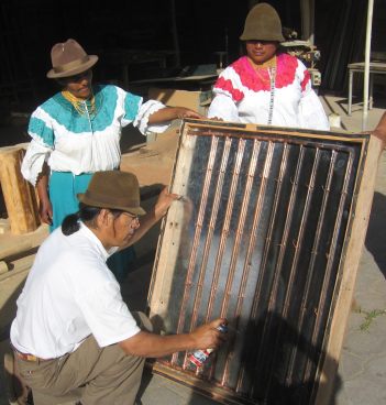 spray_with_dull_black_colour